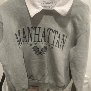 Hollister - Gray sweatshirt w/ collar